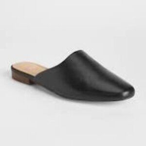 Gap black leather mules